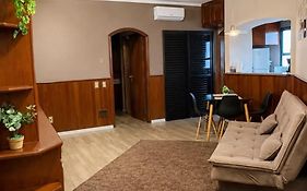 Flat em Hotel com Estacionamento Grátis e Piscina